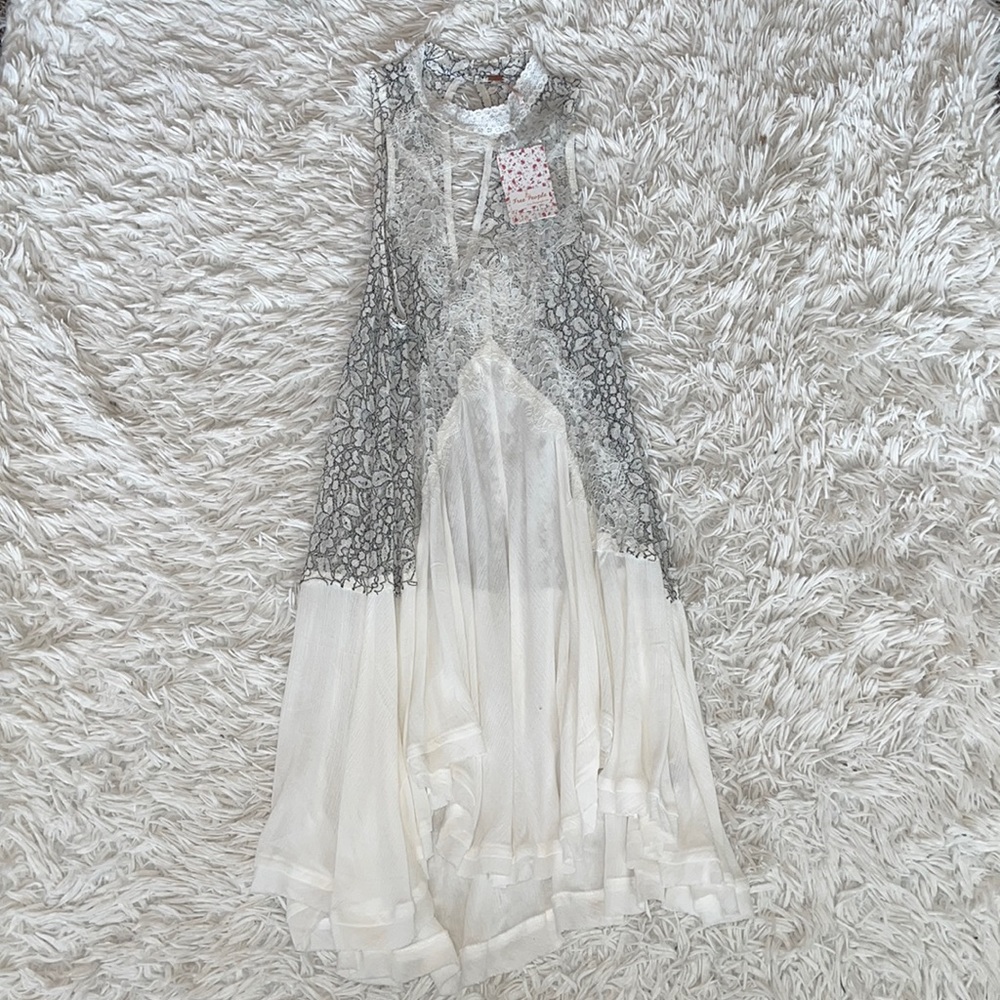 Free People Tell Tale Heart White Lace Romantic Mini Dress Size XS